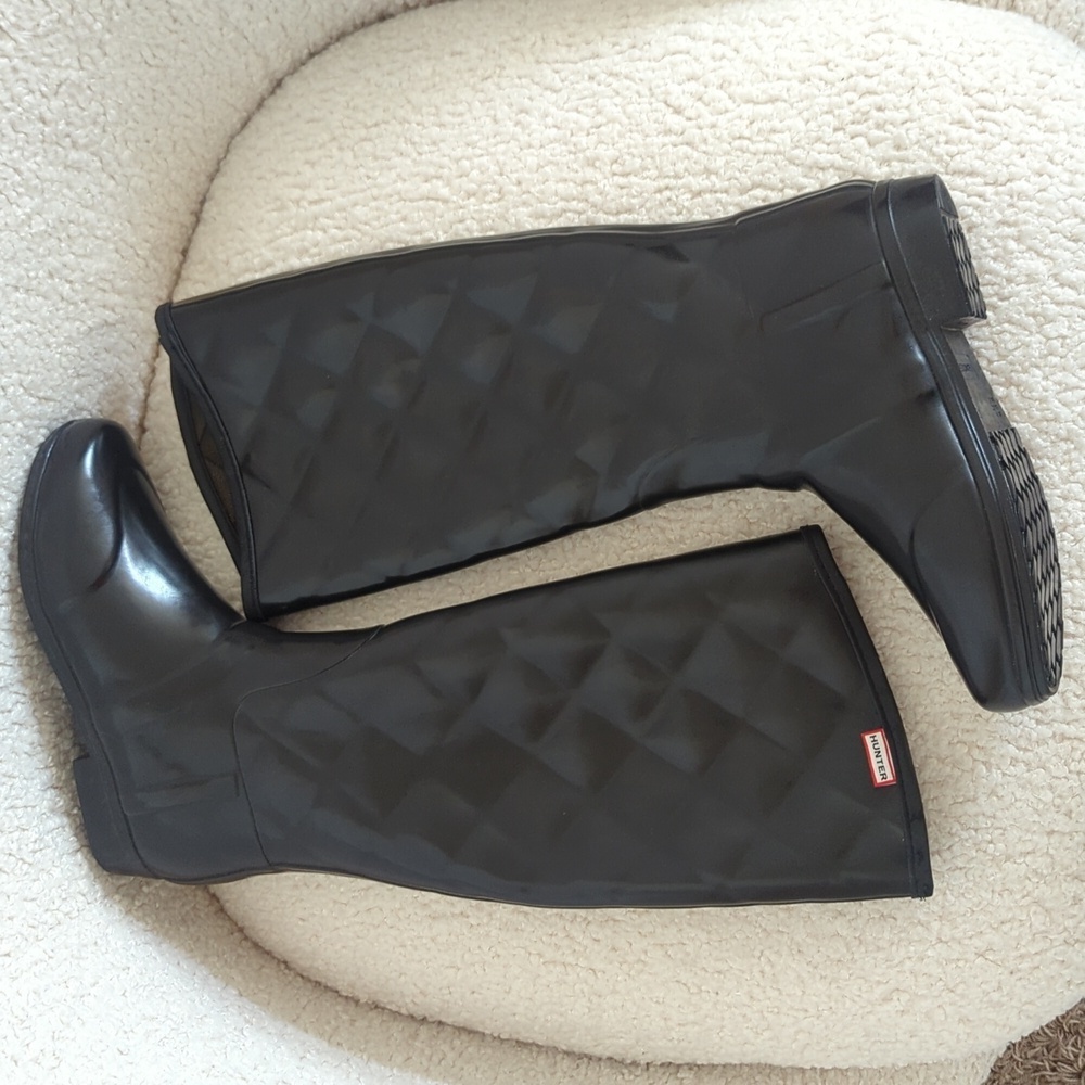 Hunter Black Women's Sandhurst Savoy Riding Rain Boot Quilted Black - Picture 6 of 9